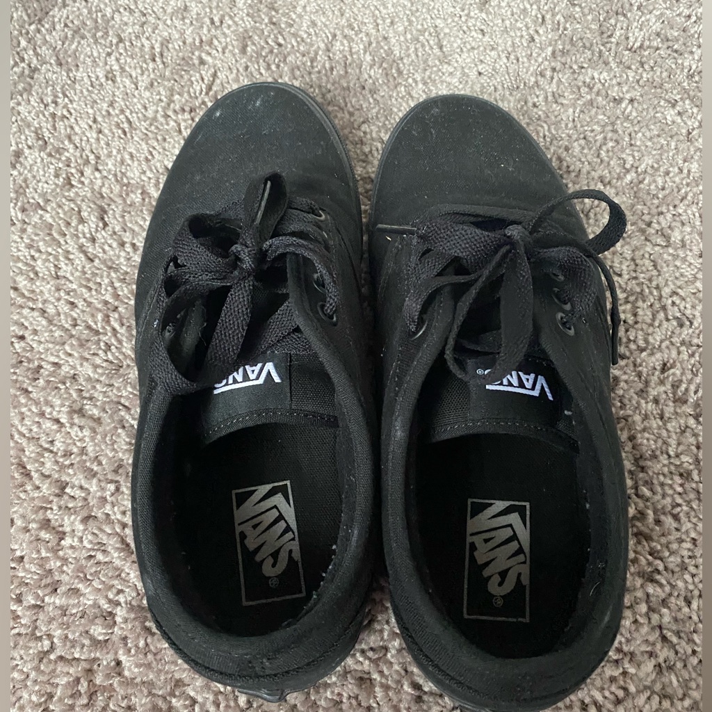 Vans  Used  Sold As Is No Box